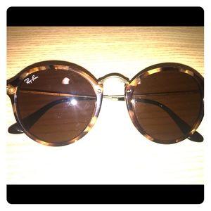 Ray ban round fleck tortoise shell sunglasses